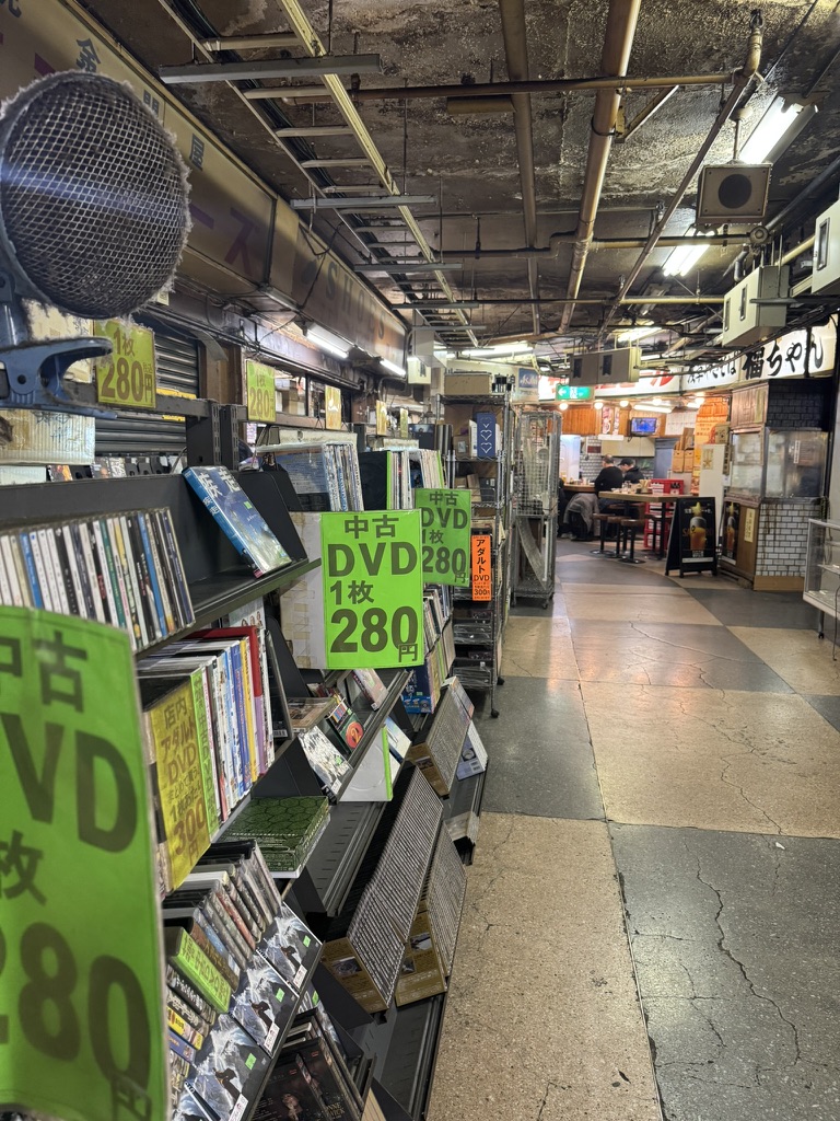 레트로 거리 내부