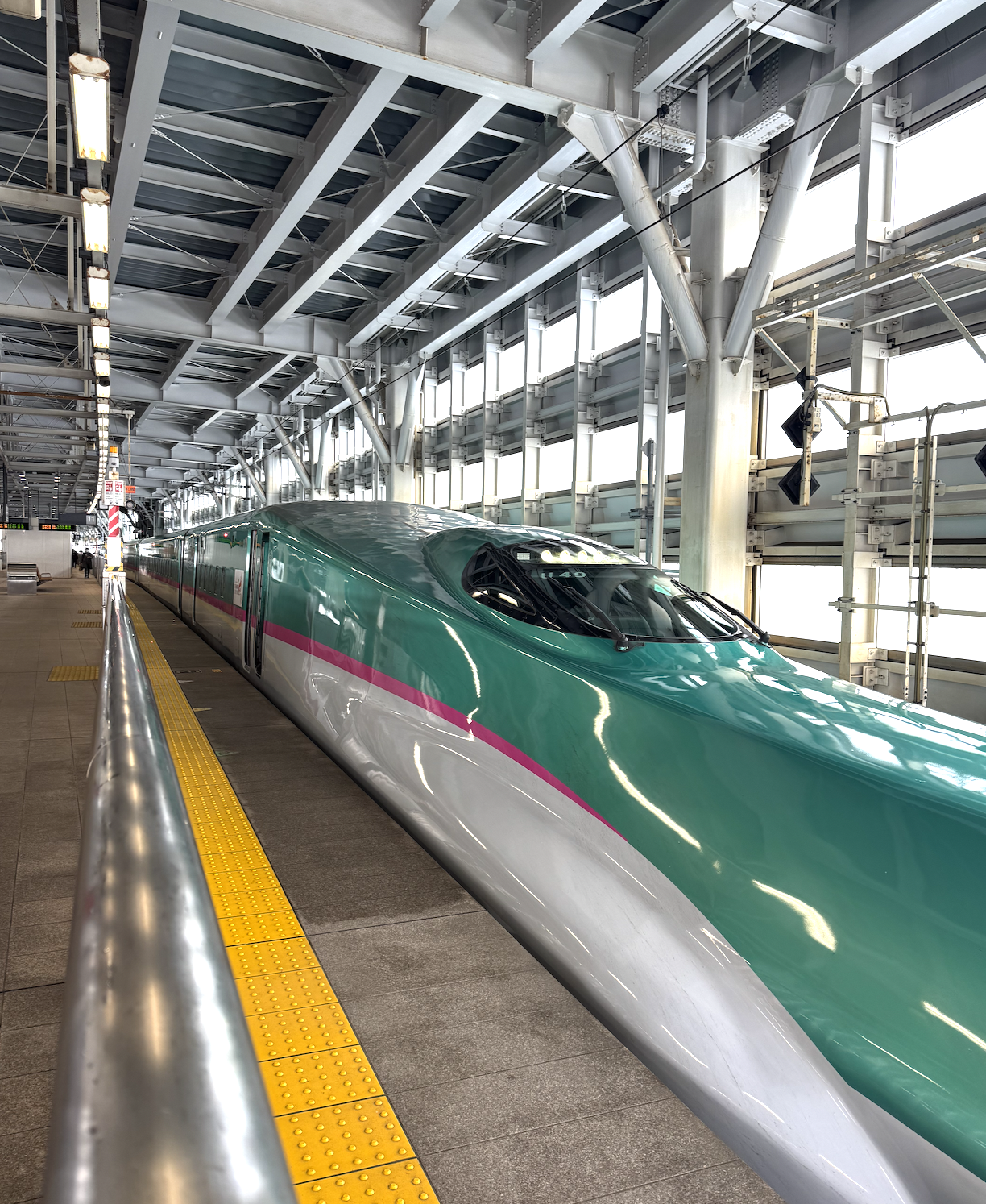 신아오모리역 신칸센